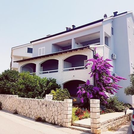 Apartments Luma 1 Hvar Town Exterior foto